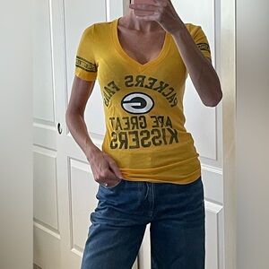 Y2K VS Pink Packers tee 💚💛